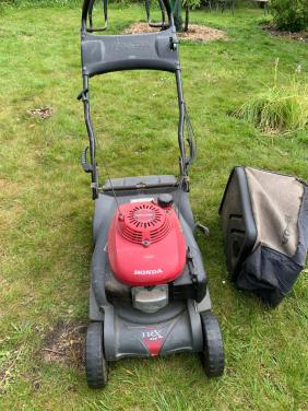 Benzine grasmaaier honda