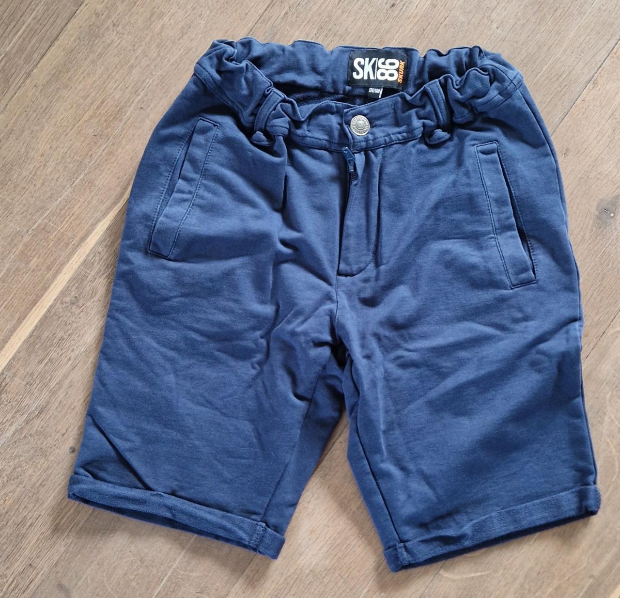 Jongens kleding maat 140