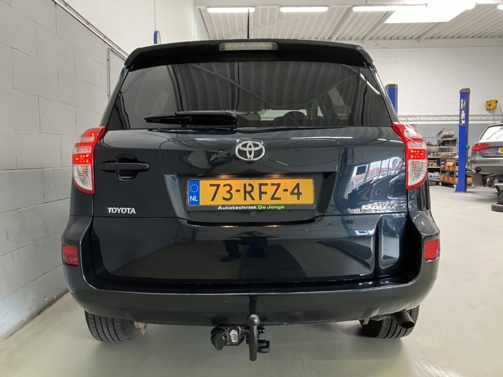 Toyota RAV4 2.0 VVTi Executive Business
