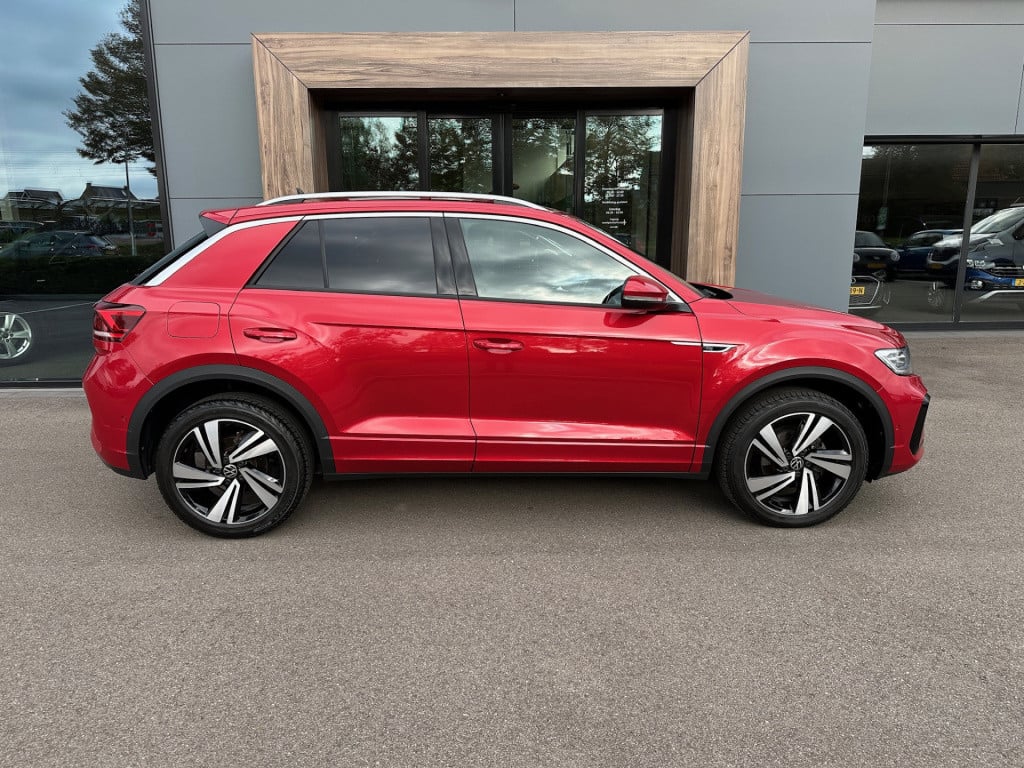 Volkswagen T-roc 1.5 tsi 150pk dsg r-line | camera | keyless | elek. achter