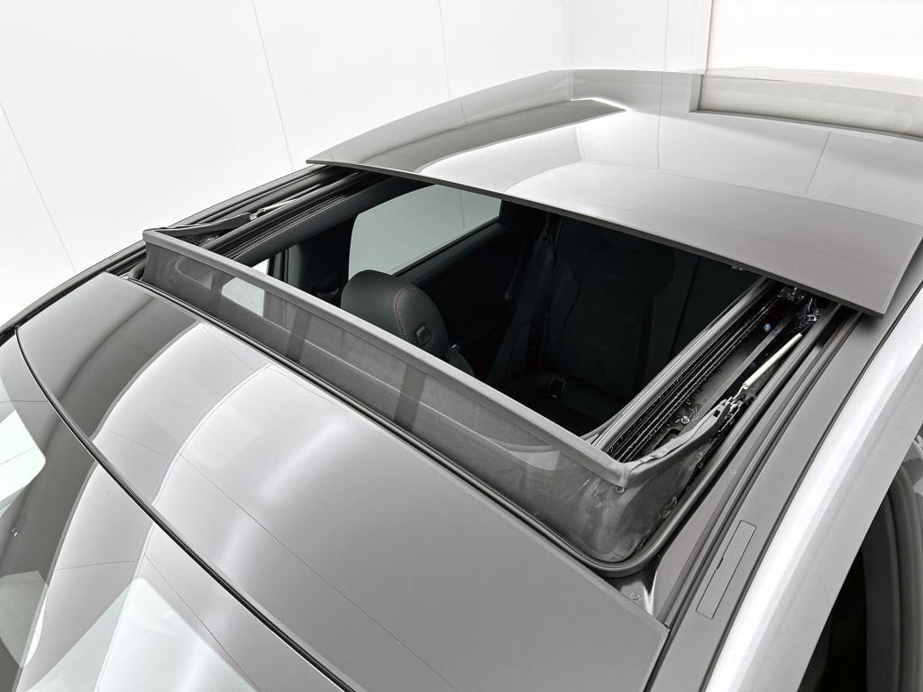 Mercedes-Benz B-Klasse 180 business solution amg | nightpakket | smartphone