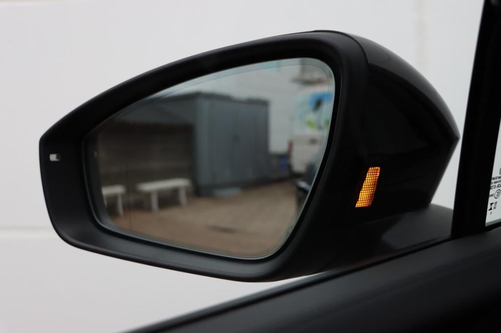 Volkswagen Tiguan 1.5 etsi life edition 150pk dsg7