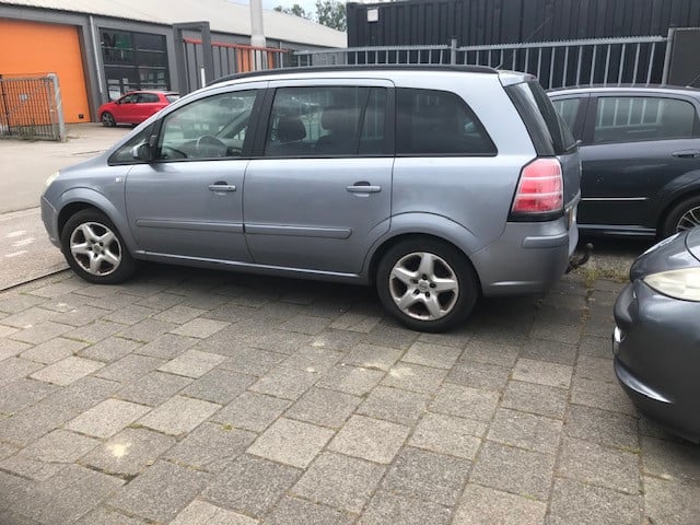 Opel Zafira 1.6,  7 zitter