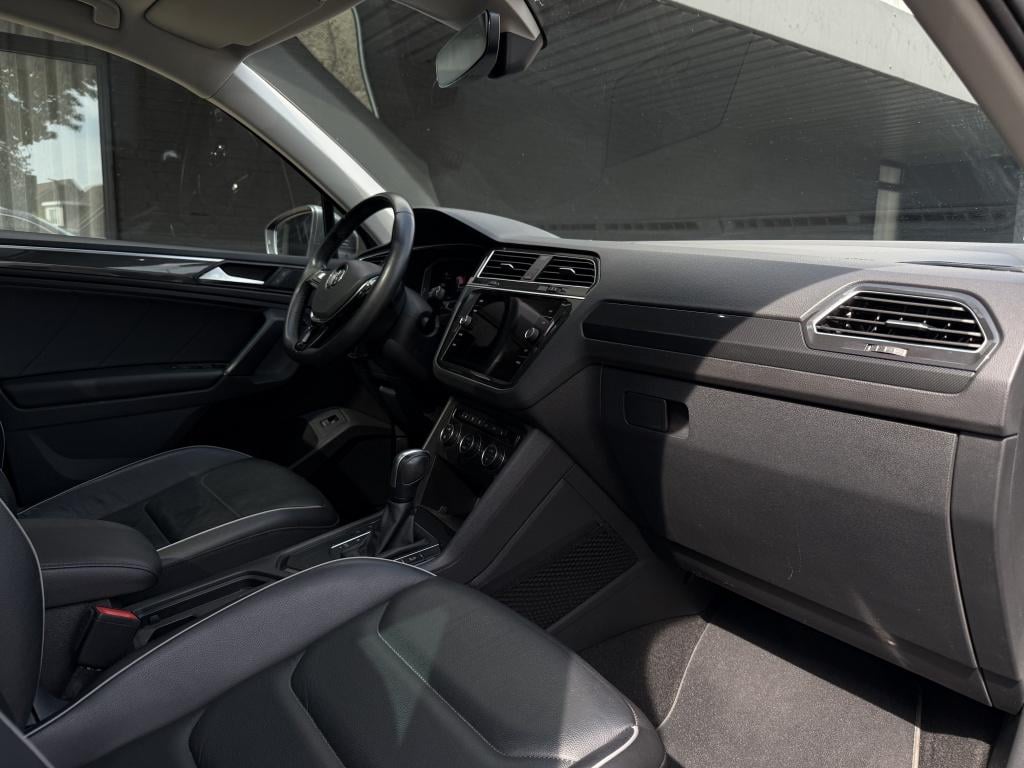 Volkswagen Tiguan 1.5 tsi active business - pano - leer - 360 graden camera