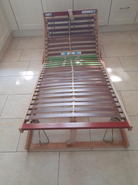 Verstelbare Lattenbodem 90 x 200 (in goede staat)