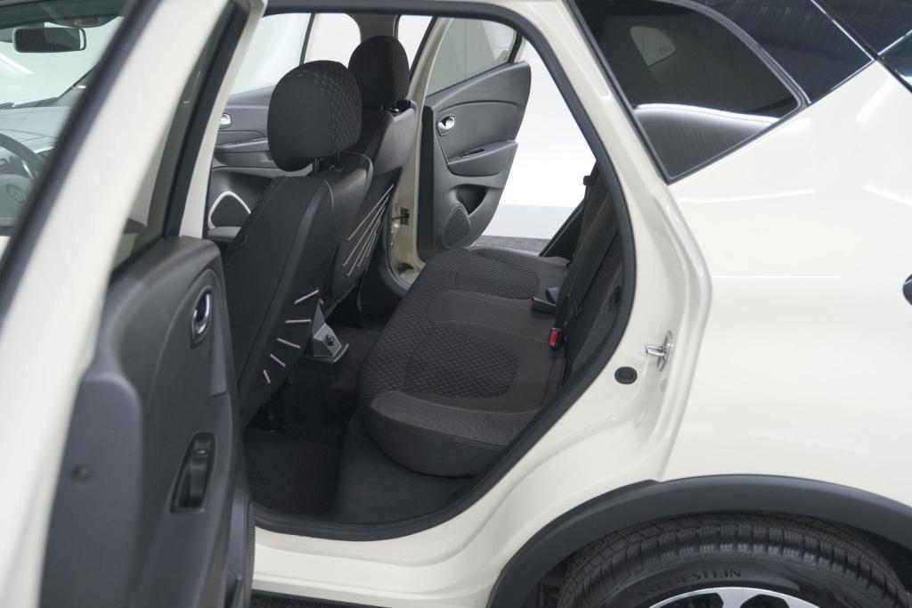 Renault Captur tce 120 edc intens | camera | dodehoekdetectie | navigatie |