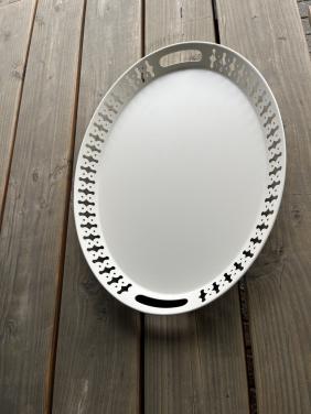 Te koop 2 mooie witte dienbladen