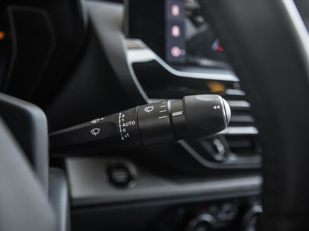 Citroen C5 X 1.2 puretech 130pk feel automaat | navigatie | camera | park. 