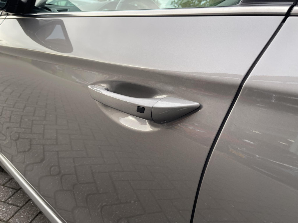 Hyundai Ioniq 1.6 gdi comfort plus | adapt. cruise control | apple carplay/