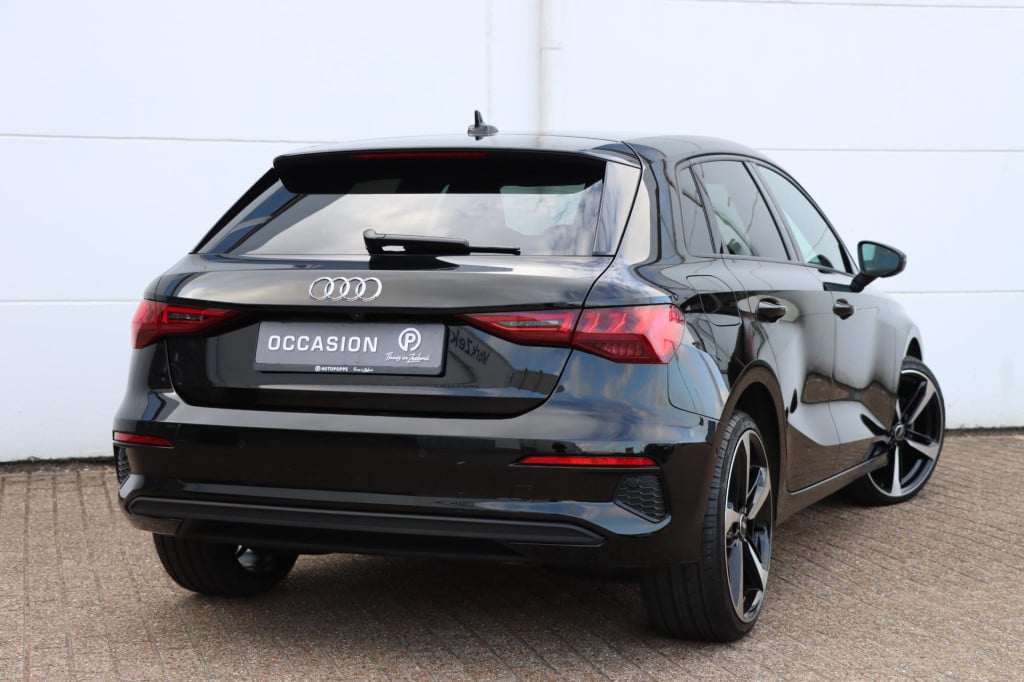 Audi A3 sportback 40 tfsi e s edition 204pk s-tronic