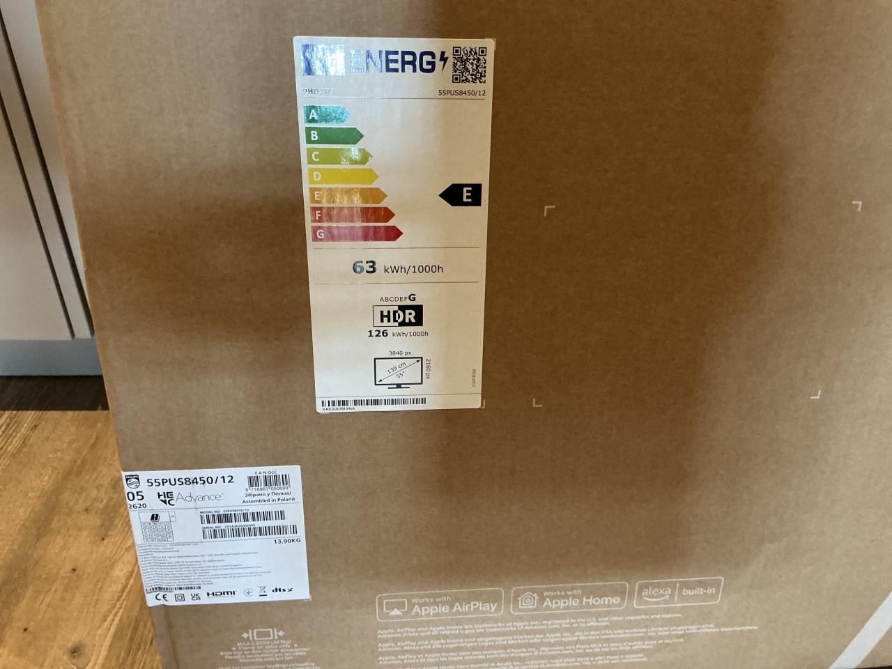 Philips 55inch tv, zit nog in de doos.