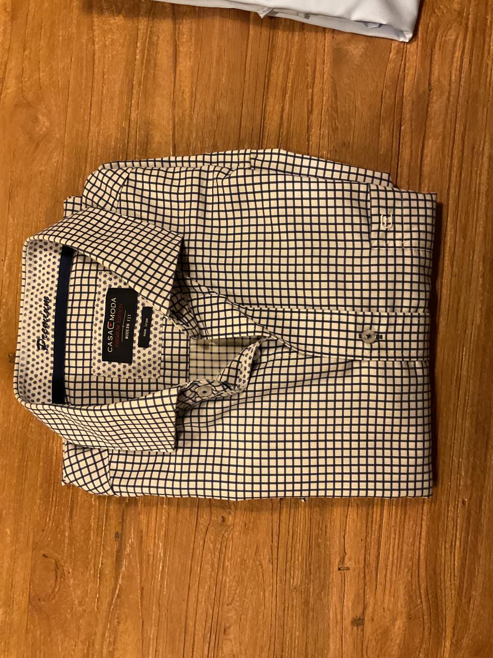 3 strijkvrije overhemden, mt 44  CasaModa en Marvelis