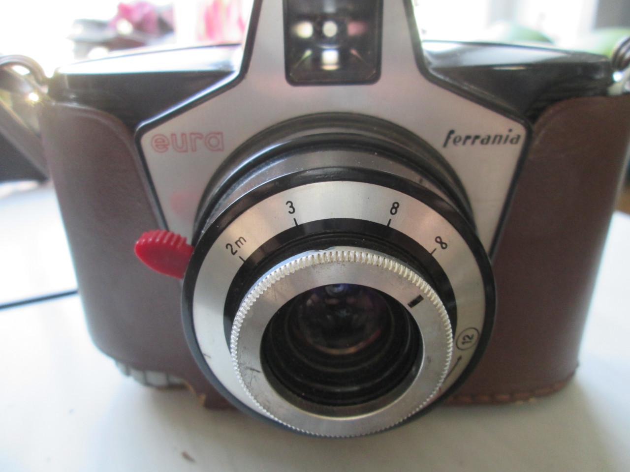 66 Boxcamera Ferrania Eura (Italiaans design 1960)