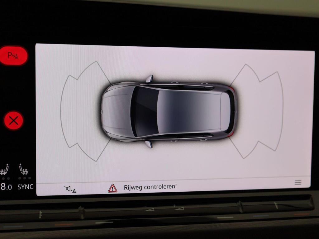 Volkswagen Golf 1.5 etsi style | automaat | panoramadak | apple carplay/ an