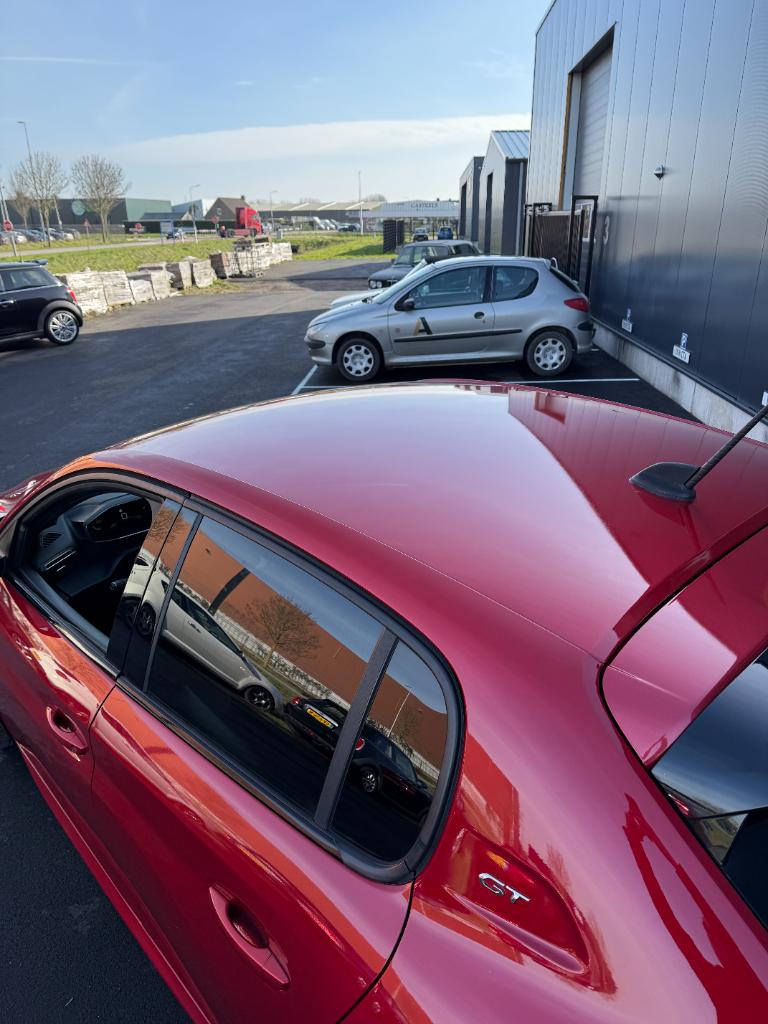 Peugeot 208 gt-line - 1.2 - automaat