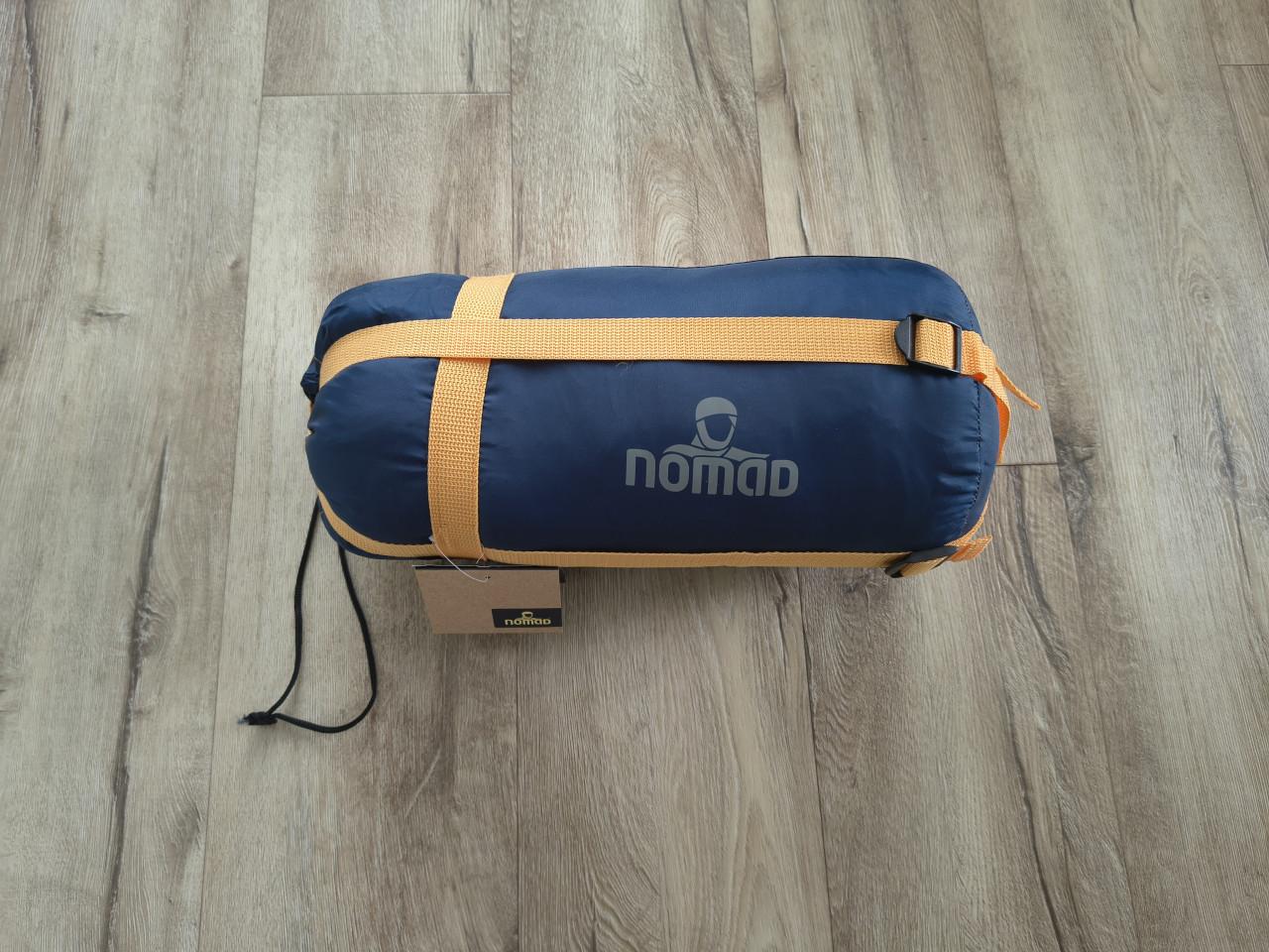 Prachtige lichtgewicht slaapzak Nomad met compressie hoes.