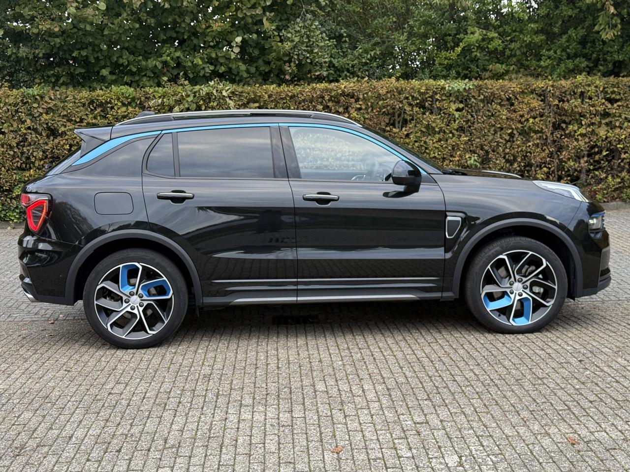 Lynk & Co 01 - 1.5 | 2023 | Zwarte hemel | Panoramadak | 360° | 20 inch