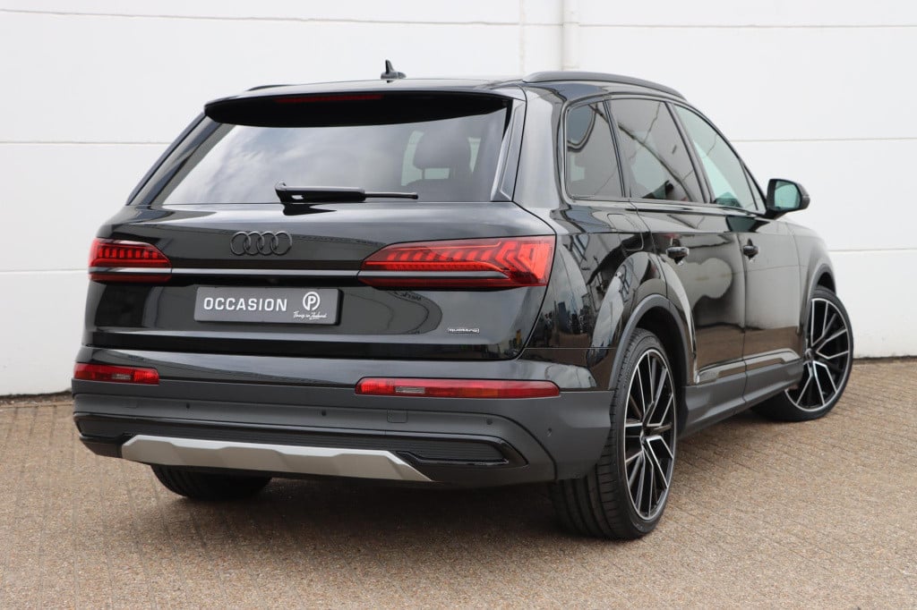 Audi Q7 55 tfsi e quattro pro line 380pk tiptronic
