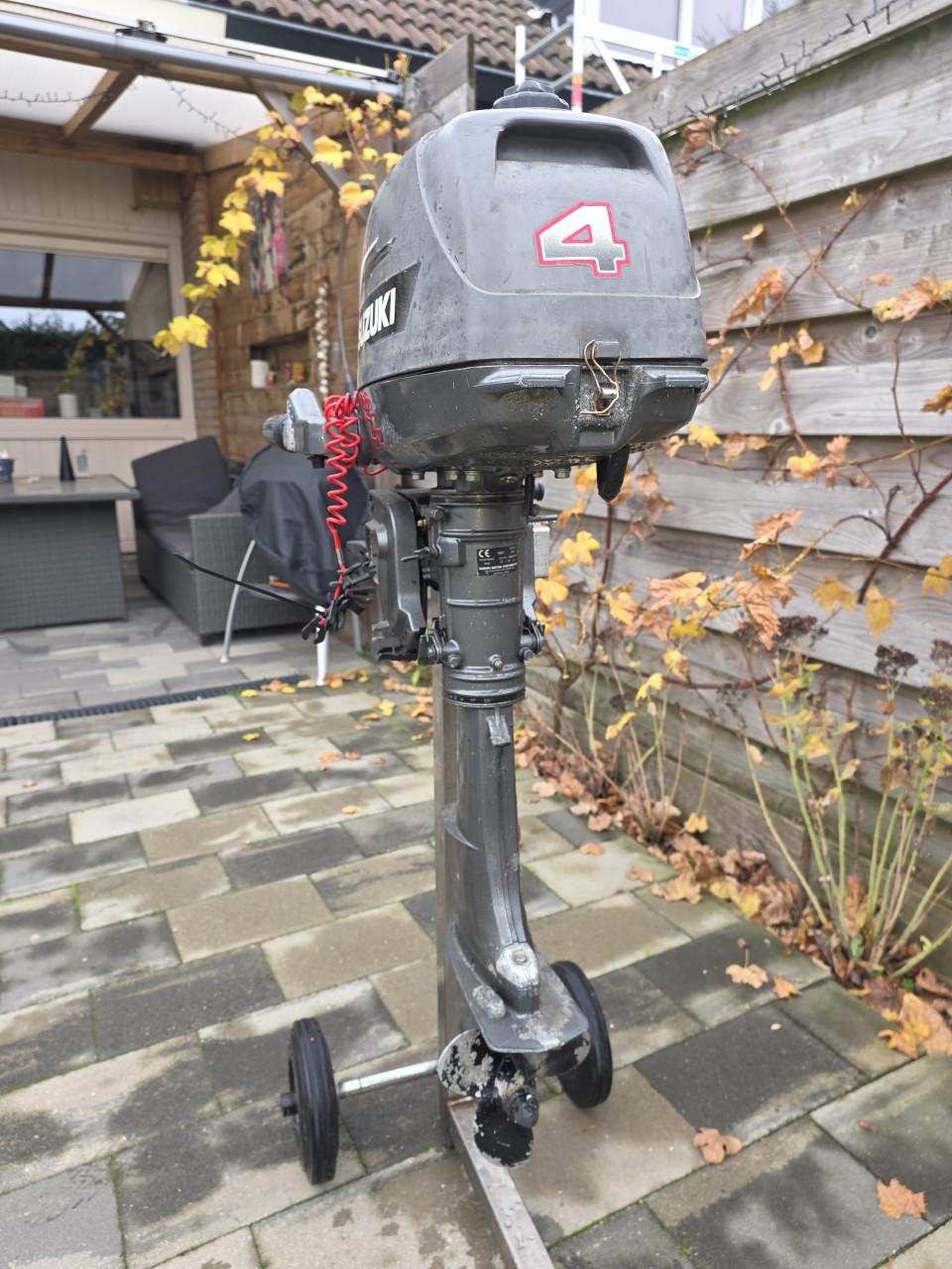 Suzuki buitenboordmotor 4 pk