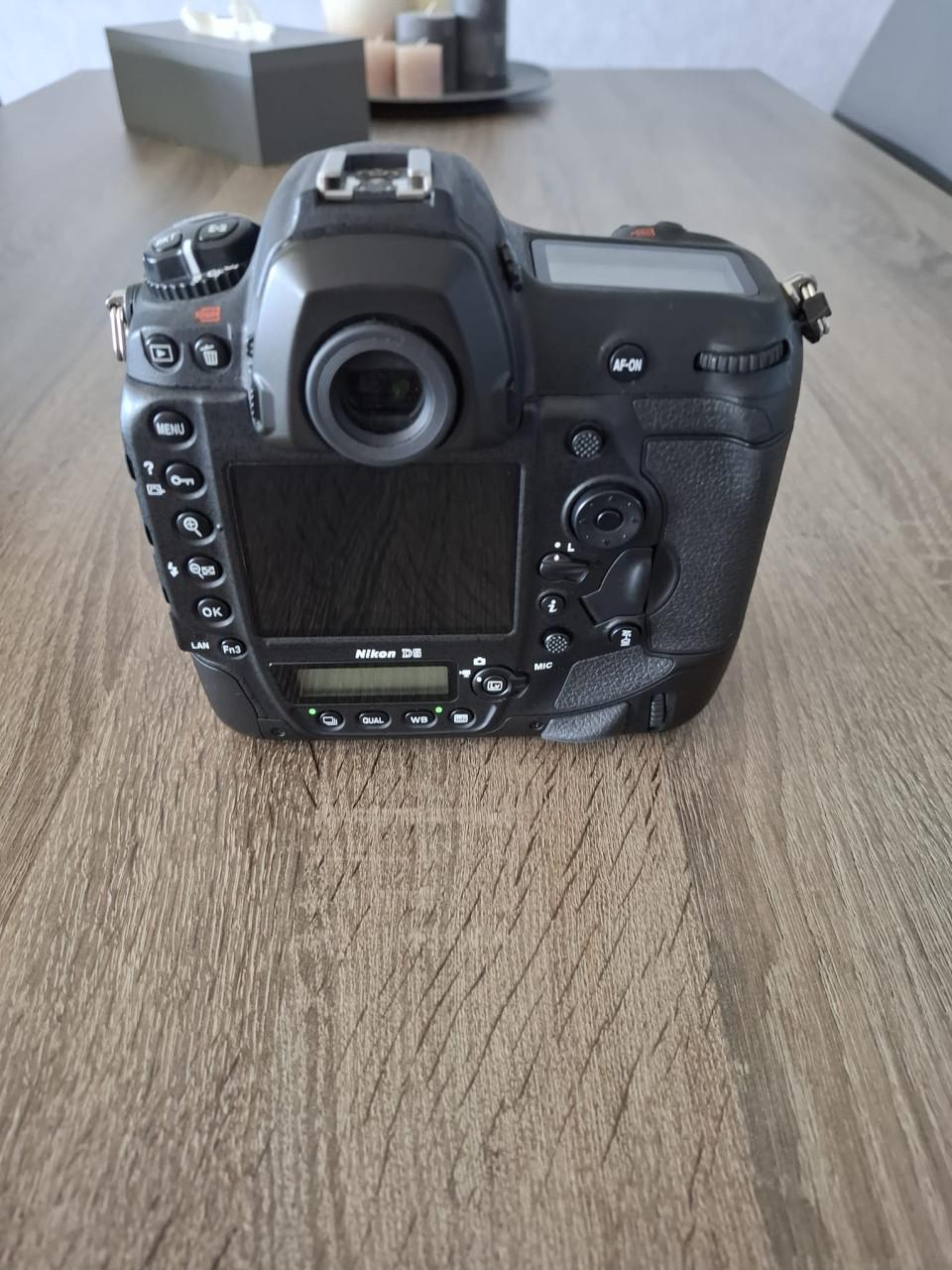 Te koop Nikon camera D5 Lenzen en toebehoren