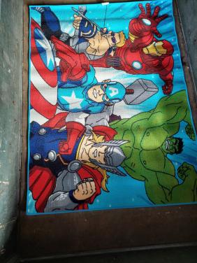 Te koop 2 ZGAN kinder vloerkleden