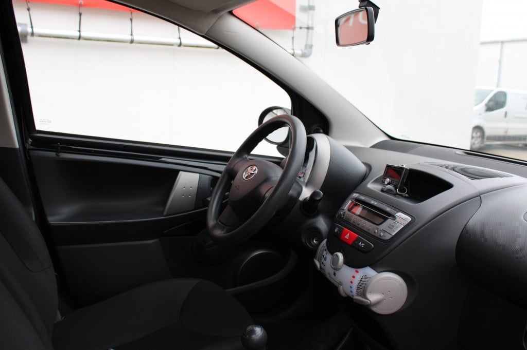 Toyota Aygo 1.0 vvt-i now