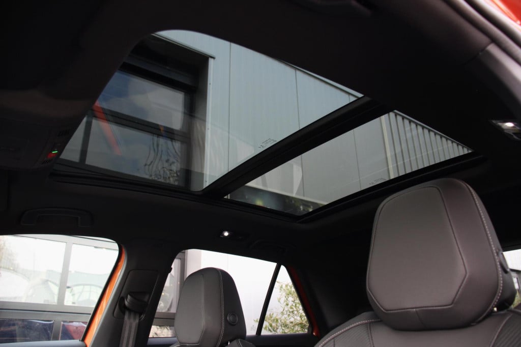 Volkswagen T-roc 2.0 tsi r 4motion - actieprijs: €41.095,- t/m 20 augustus!