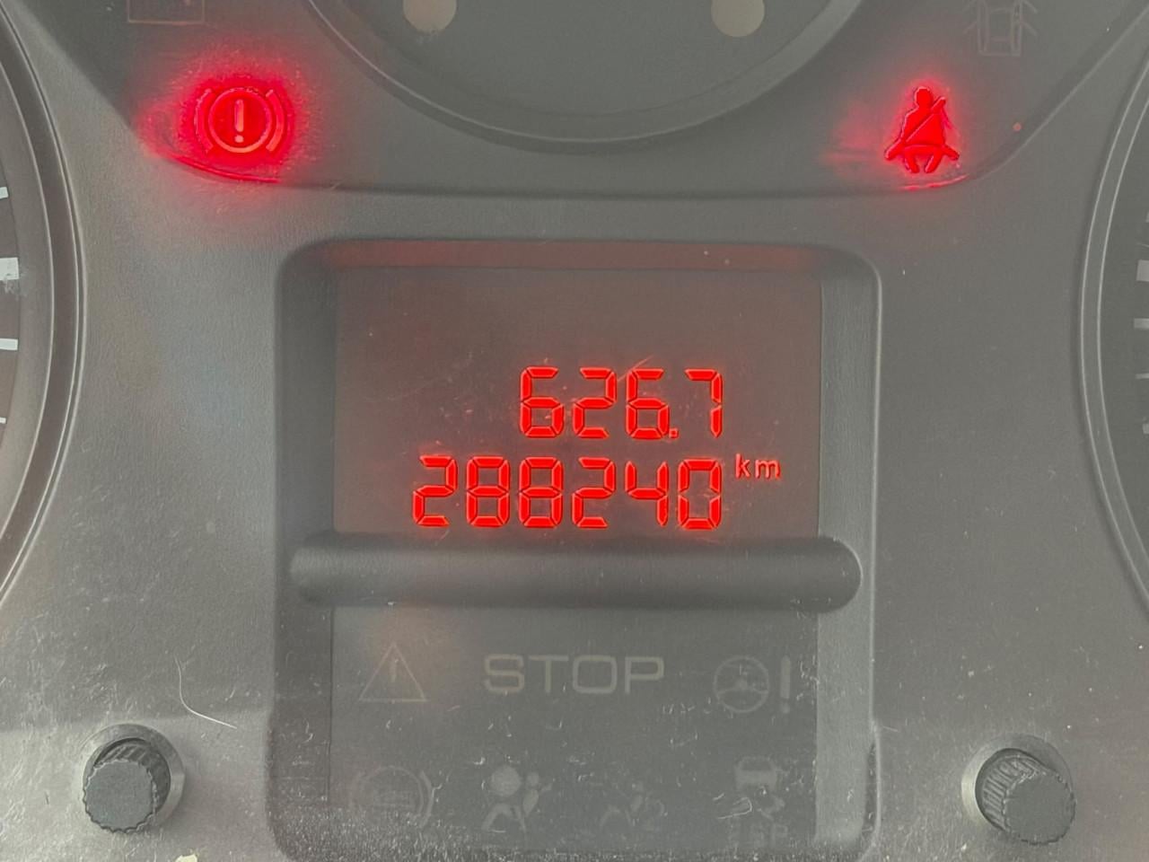 Peugeot partner bj 2012  2450 euro