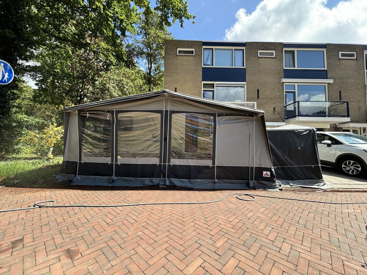 Adria Adiva 502 UP / Dorema Air voortent / Kampa Air luifel ( 2003)
