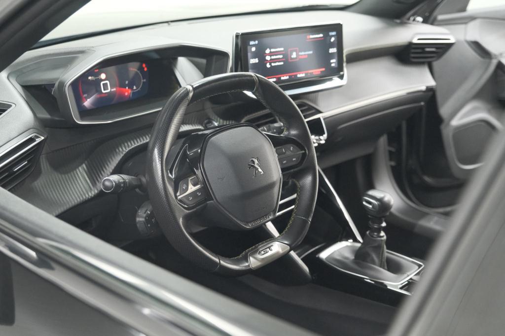 Peugeot 2008 puretech 130 gt-line | camera | adaptieve cruise control | all