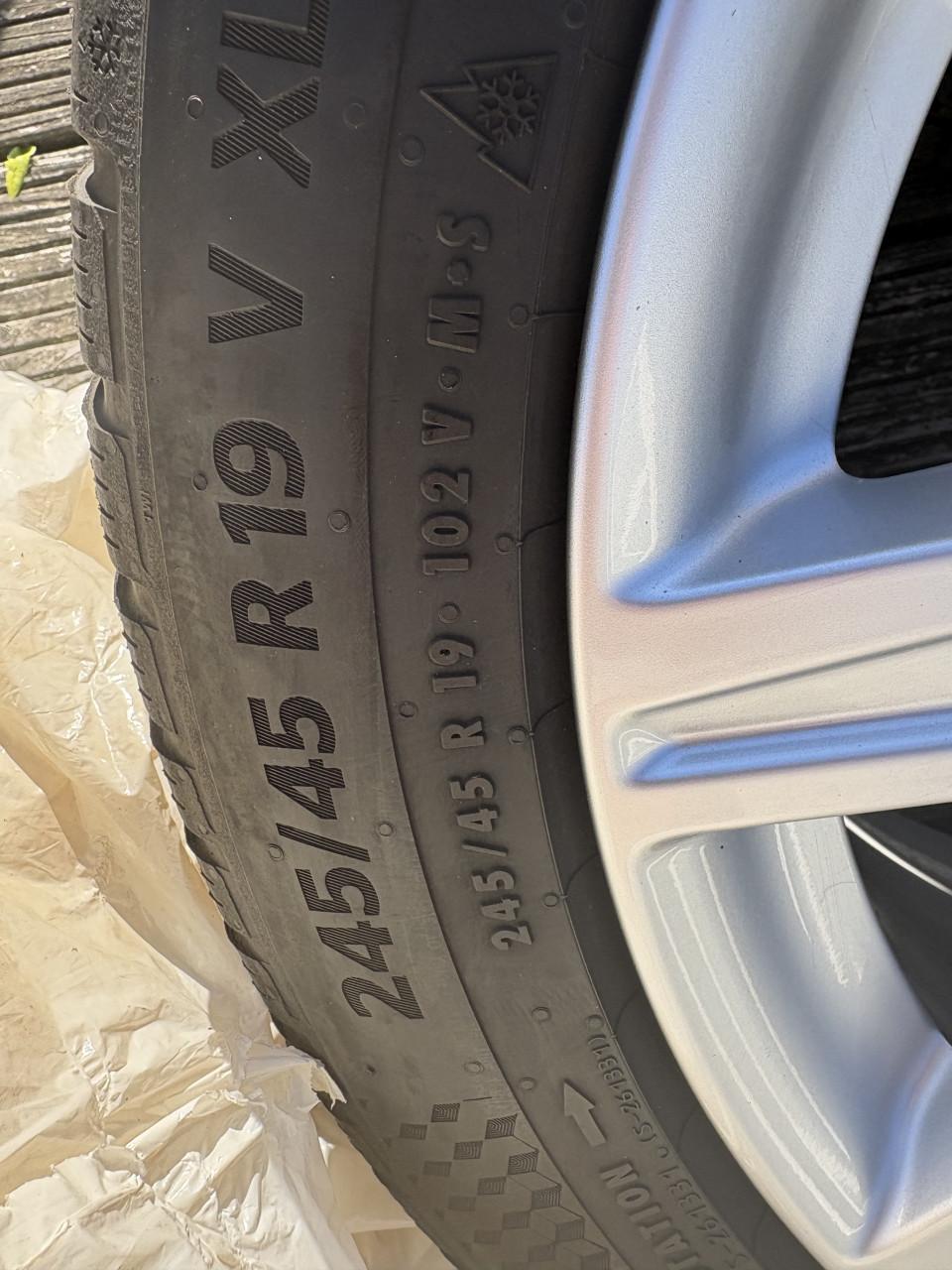 Originele Audi velgen met Conti Winter Contact banden