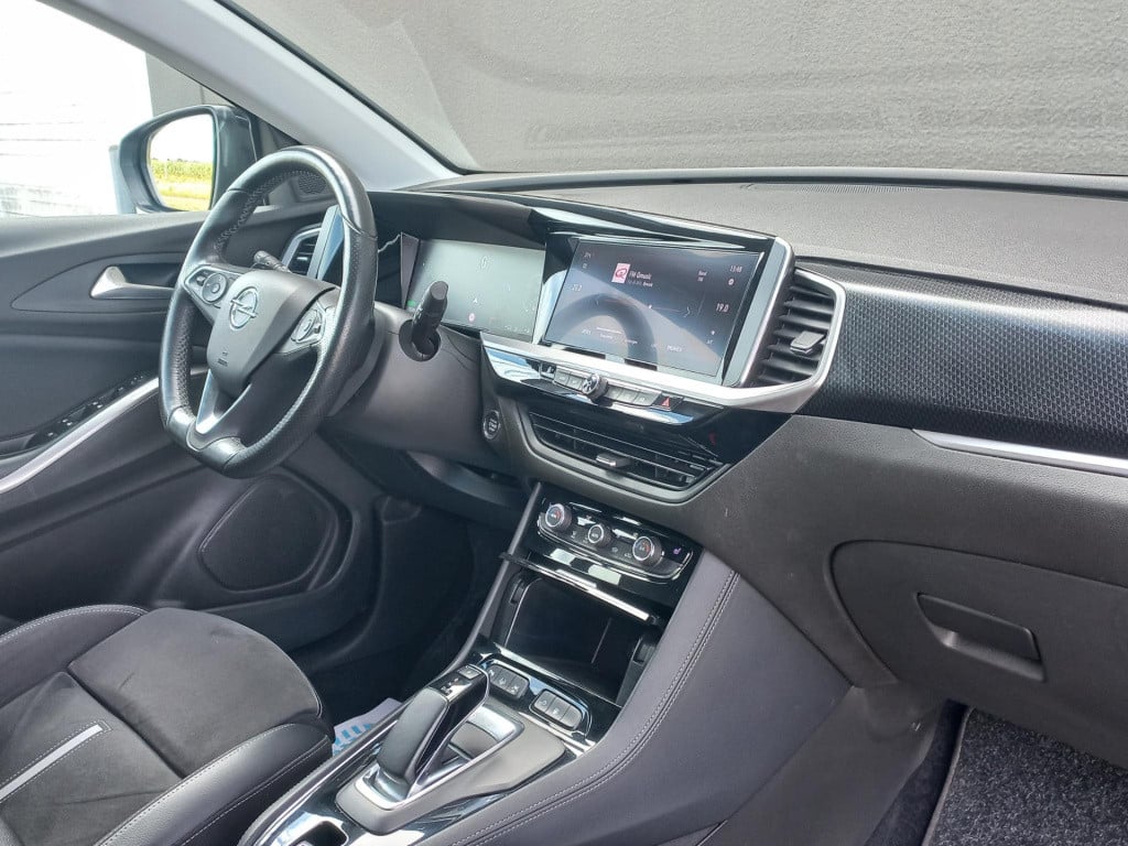 Opel Grandland 1.6 turbo plug-in hybrid 4x4 gse | climat | 19" lmv | camera
