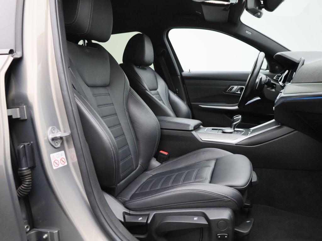 BMW 3-serie touring 330e high executive | m-sport | automaat | lmv | naviga