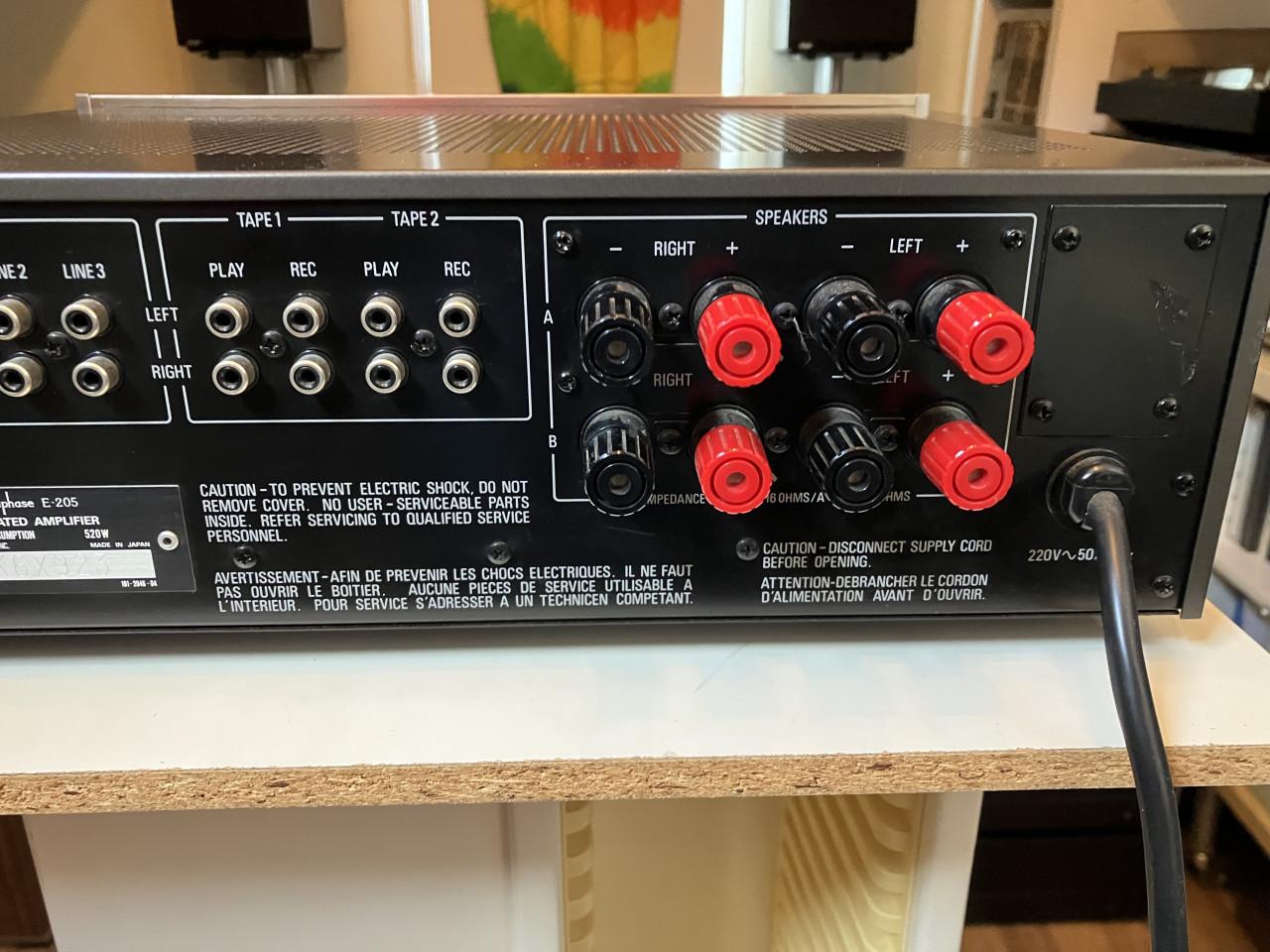 Accuphase E-205 champagne full service garantie keurige staat Phono MM + MC