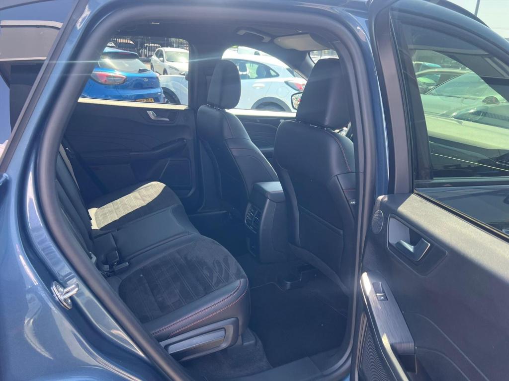 Ford Kuga 2.5 phev e-cvt 225pk st-line x , adaptive cc , carplay , voorruit