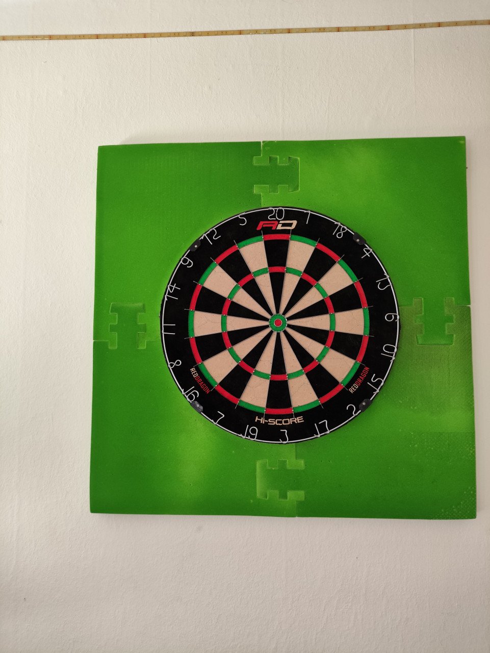 Dartset - Red Dragon dartboard, Surround & NAPI Professionele darts set