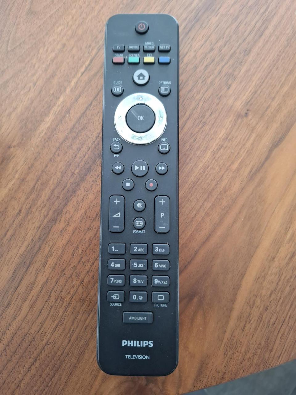 Philips 37PFL8404H Full HD TV