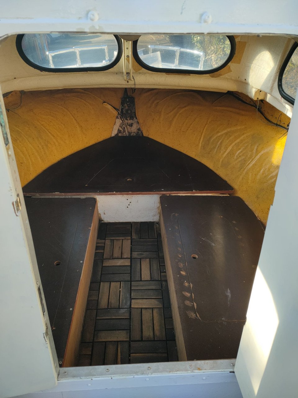Kajuitboot Jeanneau Stromboli 40 pk Mercury incl. Riba trailer