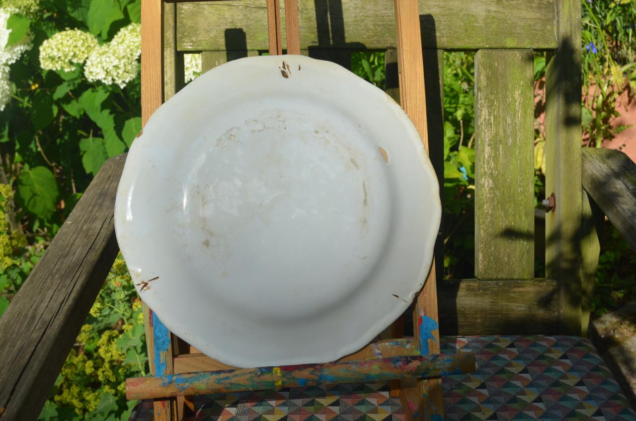 Div. aardewerk borden floraal decor op 1 na 19e/20e eeuw (6)