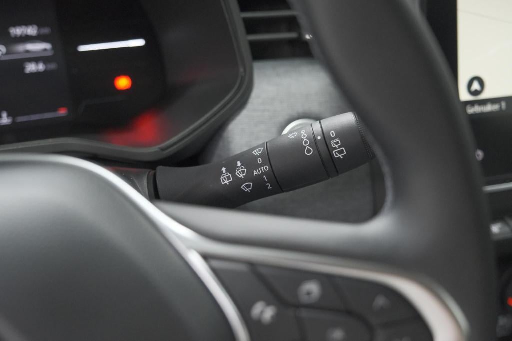 Renault Clio tce 90 evolution | stoelverwarming | camera | parkeersensoren 