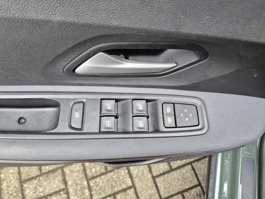 Dacia Jogger 1.6 hybrid automaat 140 extreme 7 pers. camera, blind spot det