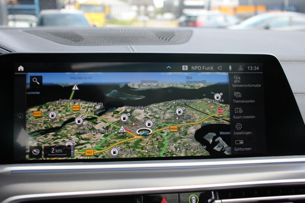 BMW X5 xdrive45e high executive | m pakket | pano | luchtvering | trekhaak 