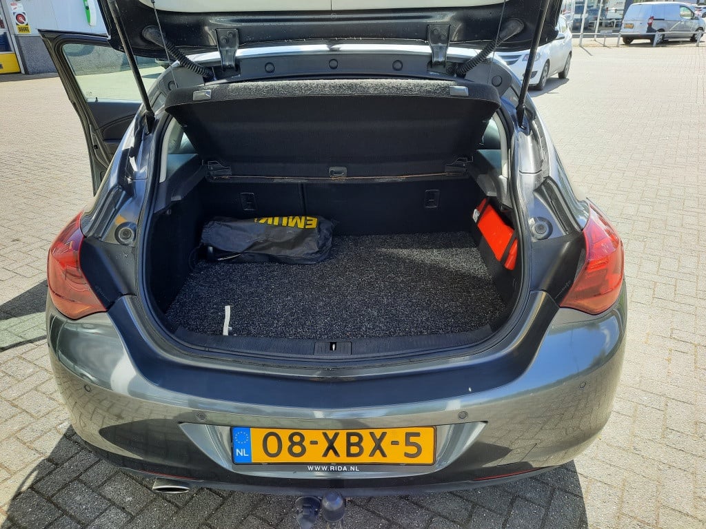 Opel Astra 1.4 turbo ann. ed.