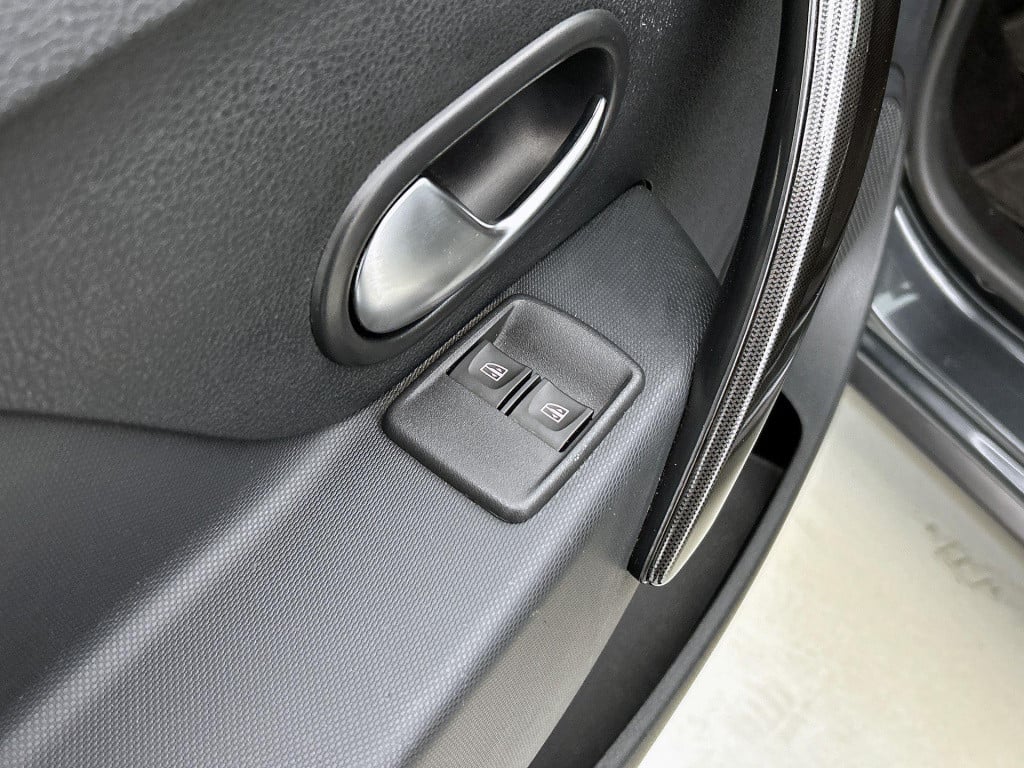 Dacia Sandero Stepway 0.9 tce sl | trekhaak | navigatie
