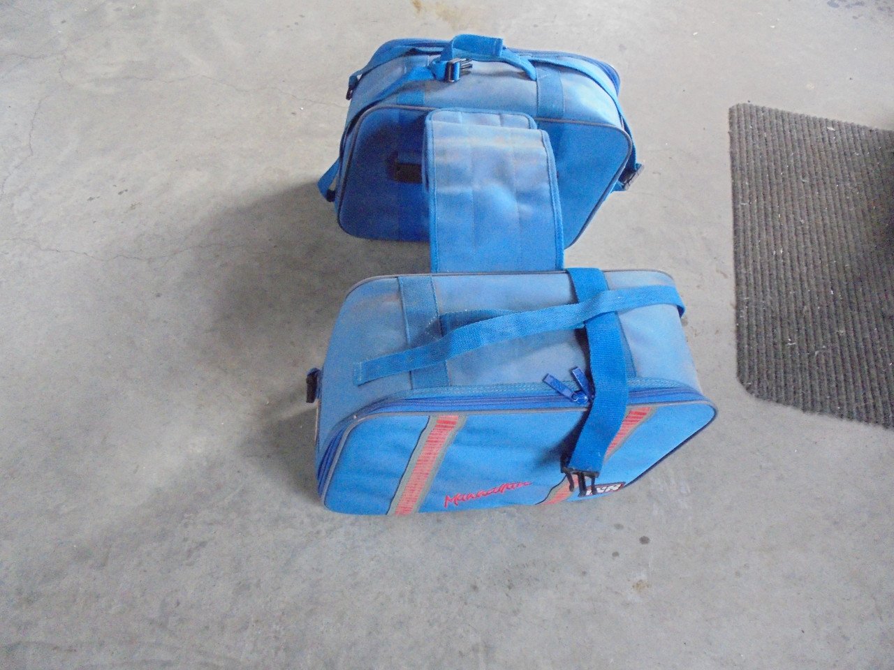 Set IXS zadeltassen voor op de motor