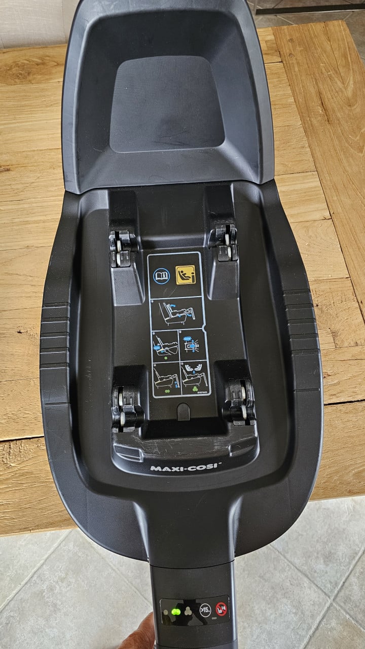 Maxi-cosi Rock + 2 maal Familyfix / isofix base