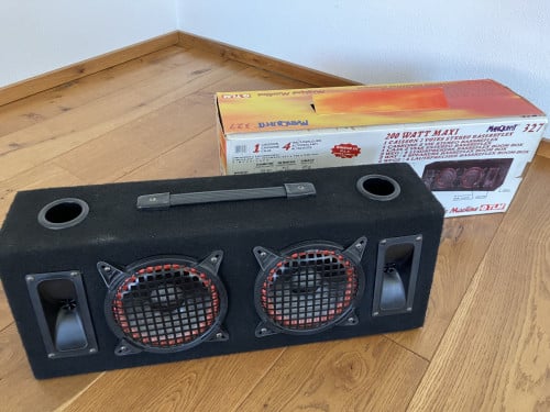 Marquant 327 – vintage boombox