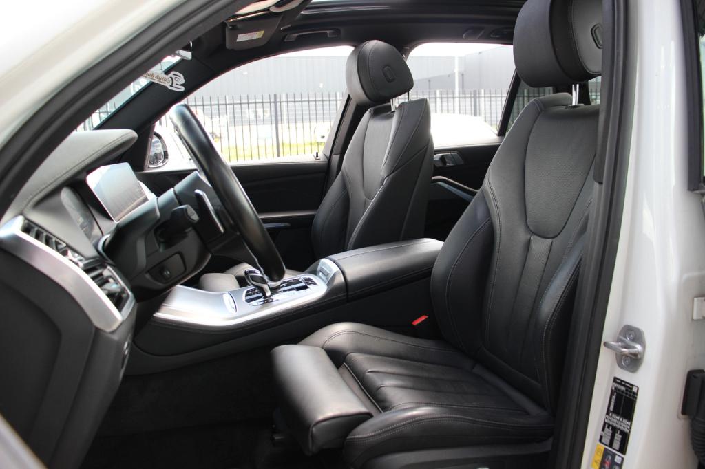 BMW X5 xdrive45e high executive | m pakket | pano | luchtvering | trekhaak 