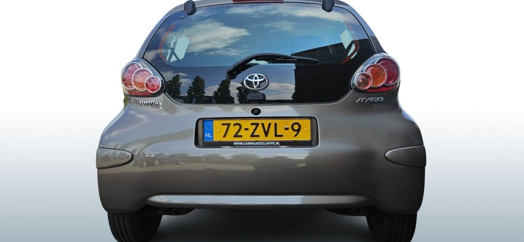 Toyota Aygo 1.0 vvt-i 5drs aspiration / nl auto / nap / 3 mnd garantie