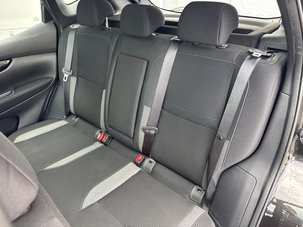 Nissan Qashqai 1.3 dig-t design edition